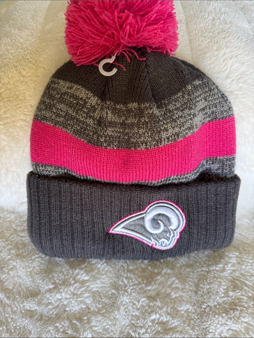 NWT NFL LA Rams Beanie
